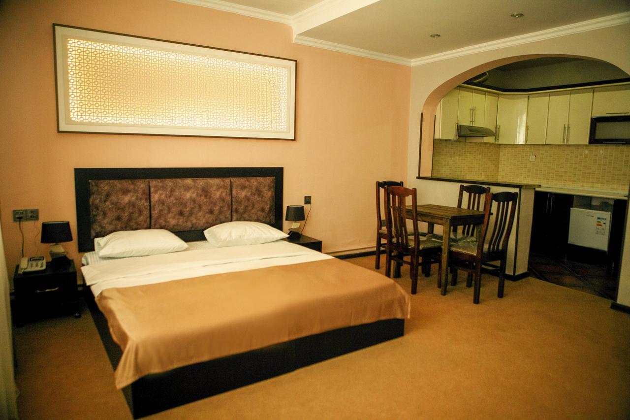 Twin Castle Boutique Hotel Baky Esterno foto