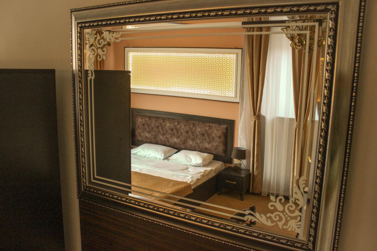 Twin Castle Boutique Hotel Baky Esterno foto