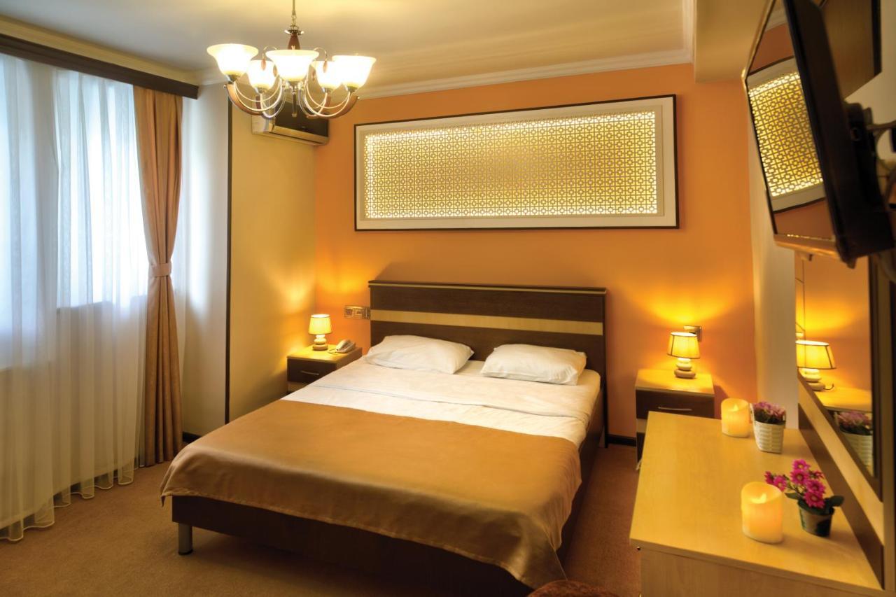 Twin Castle Boutique Hotel Baky Esterno foto