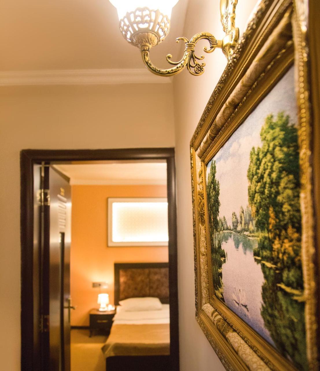 Twin Castle Boutique Hotel Baky Esterno foto